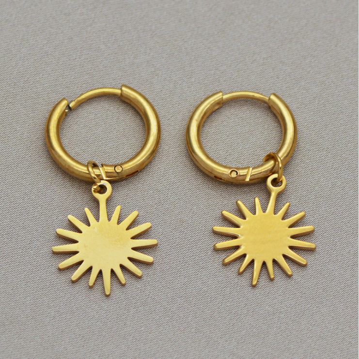 Minimalist 18K Gold-Plated Starburst Earrings