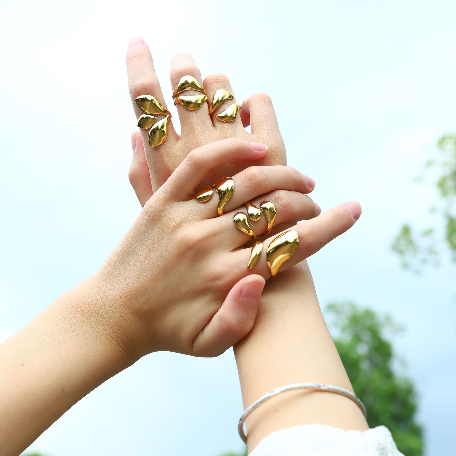 Popular 18K Gold-Plated Non-Fading Jewelry Light Luxury High-Grade Lava Stainless Steel Open Ring Women’S Ring Wholesale